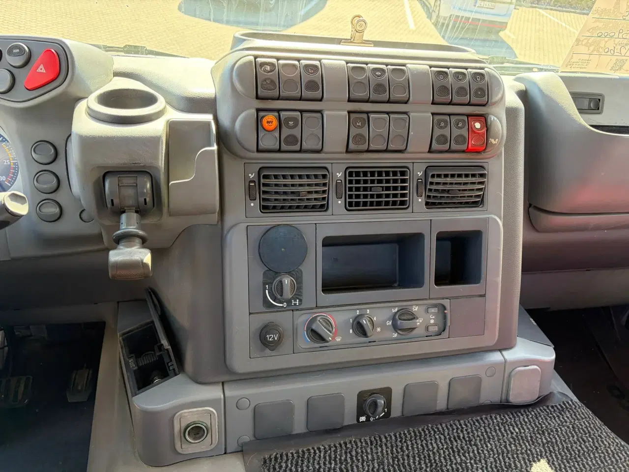 Billede 18 - Iveco Stralis 260S40, Tip-kran
