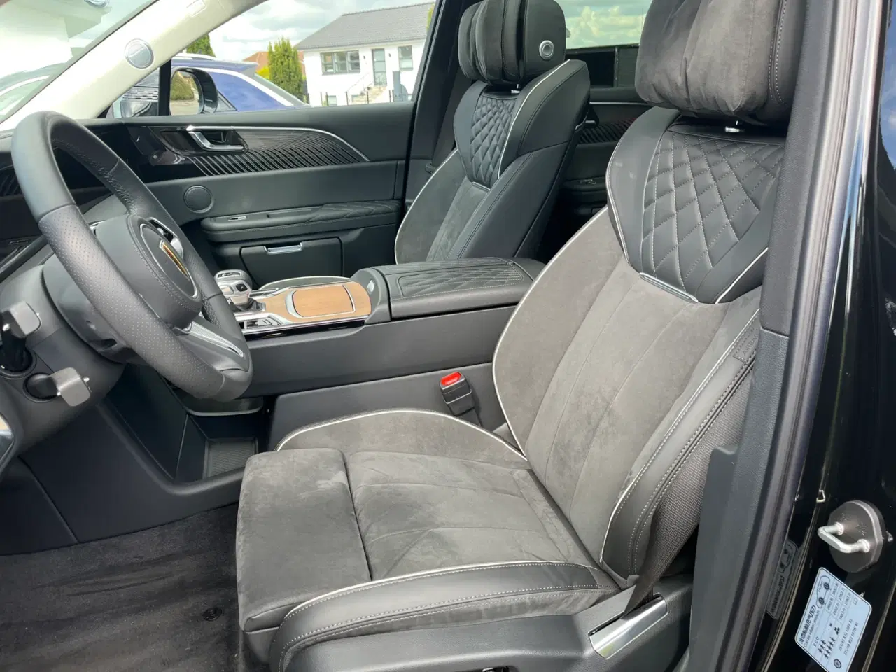 Billede 8 - Hongqi E-HS9 99 Premium
