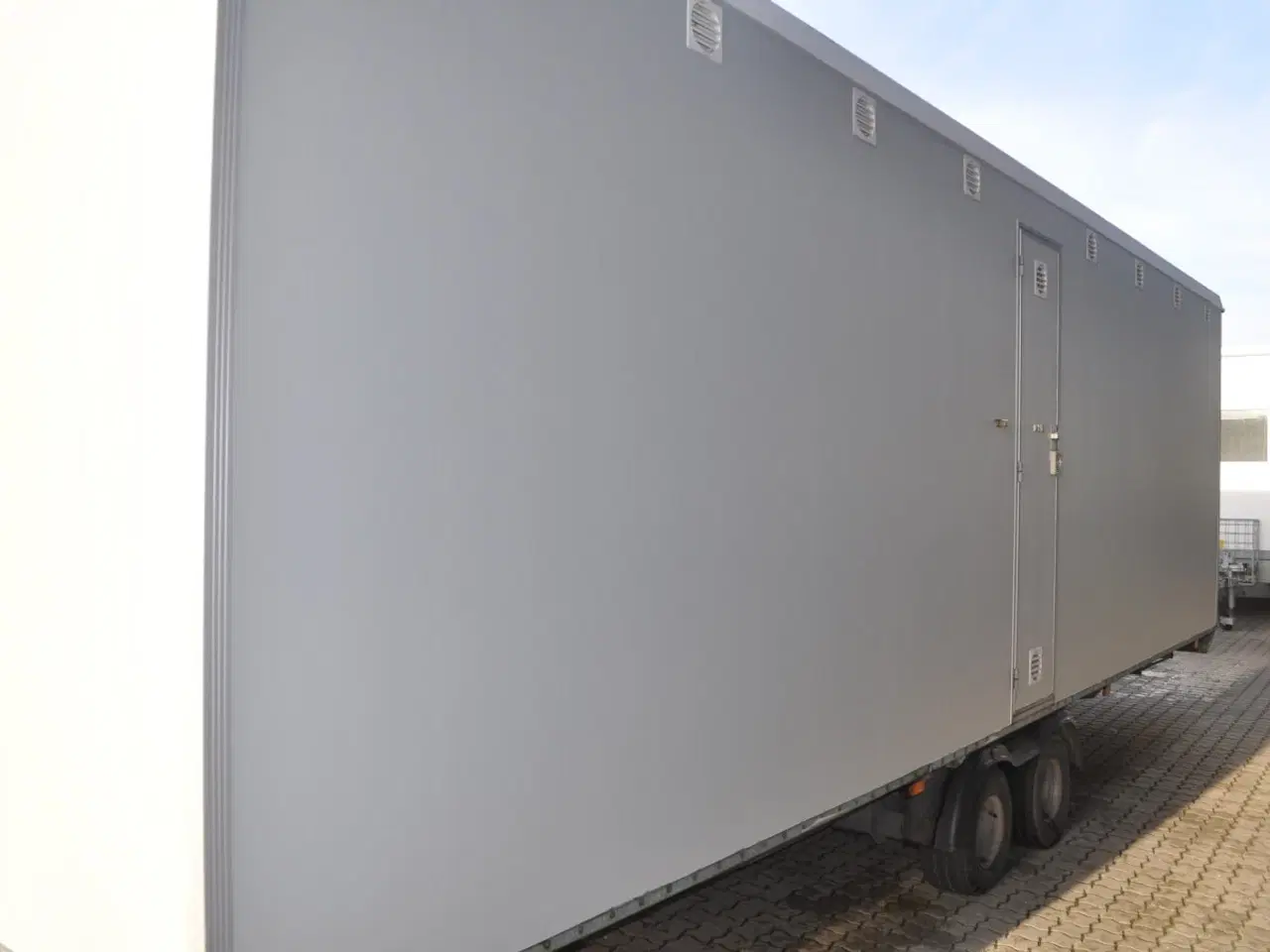 Billede 4 - Badvogn 2x4 med oliefyr