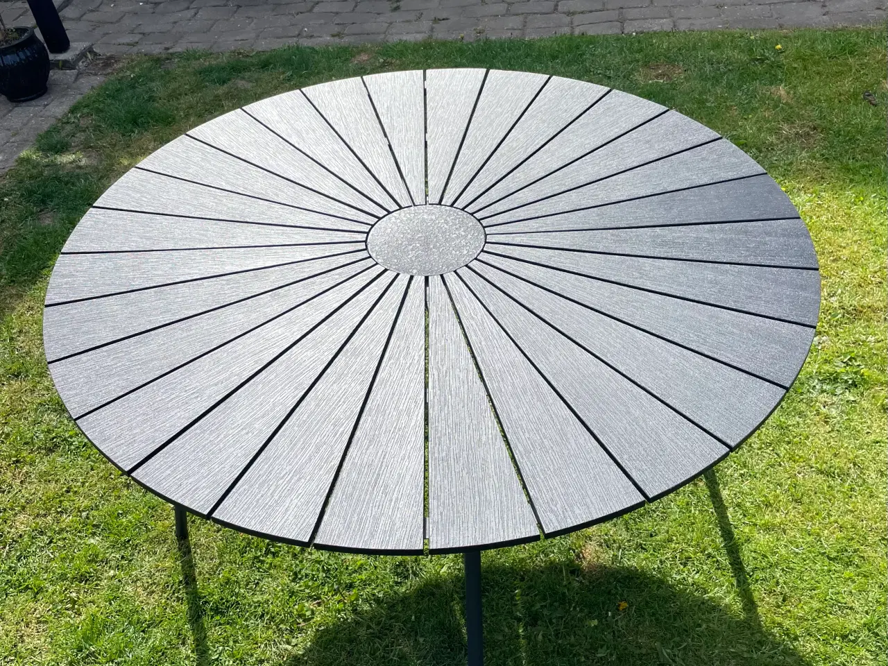 Billede 4 - Rangstrup ø130 rundt havebord