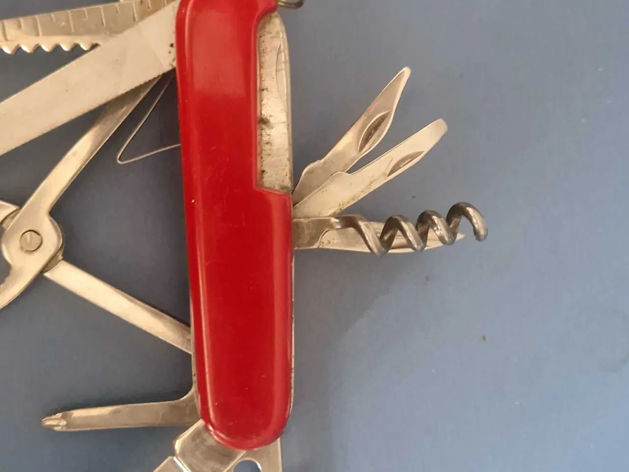 Billede 4 - Lommekniv med utrolig mange funktioner