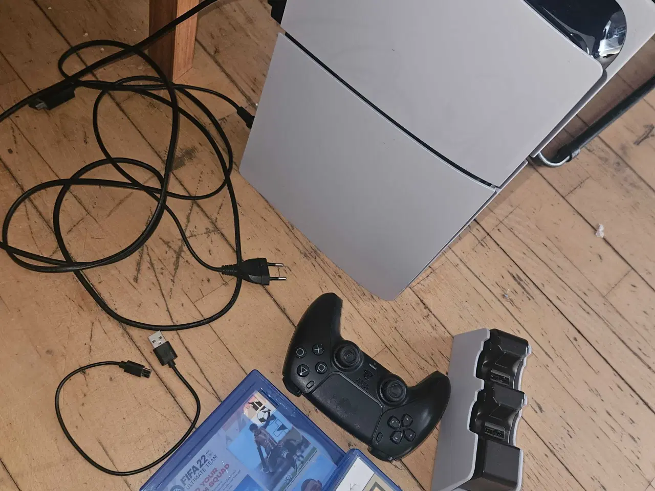 Billede 1 - PS5 slim med disc