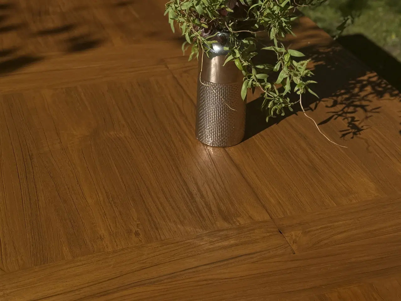 Billede 9 - Eksklusivt nyrenoveret massivt teakbord – Indoor &