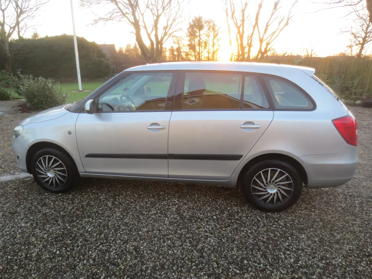 Billede 10 - Skoda Fabia 1.2 i 16 v Stc Nysynet. 