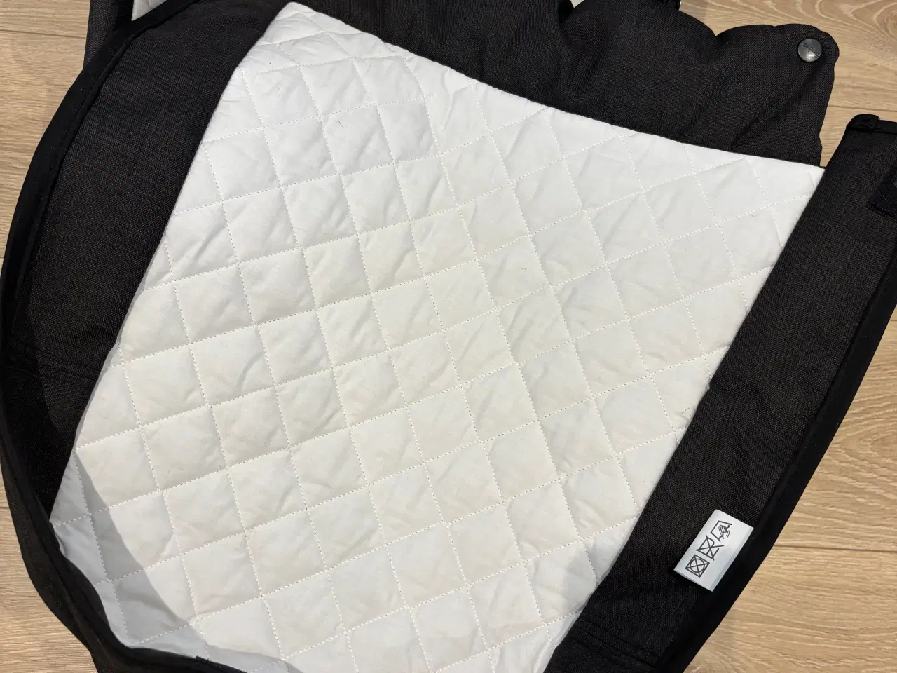 Billede 9 - Emmaljunga lift+ babydan madras