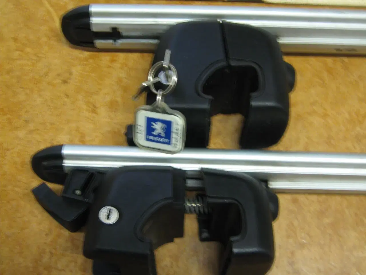 Billede 4 - Tagbøjler til Peugeot 407/407sw/408 (Originale)