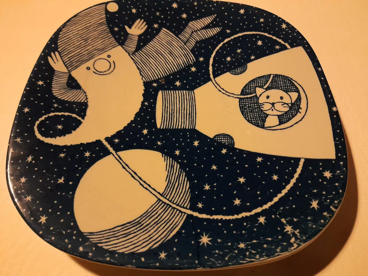 Billede 1 - Juleplatte nisse og kat i rumraket/ Nymølle