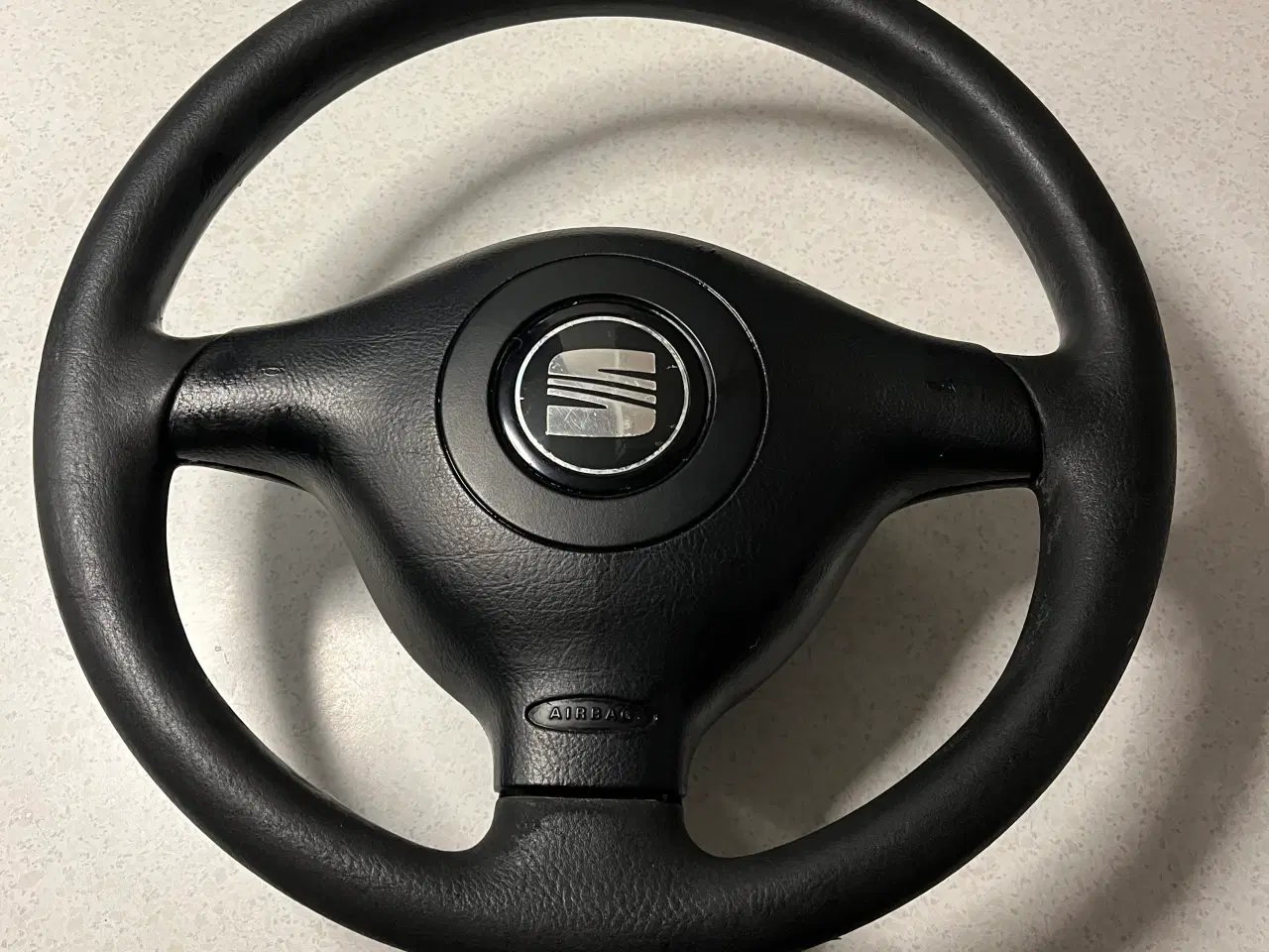 Billede 1 - Rat med airbag Seat/Golf