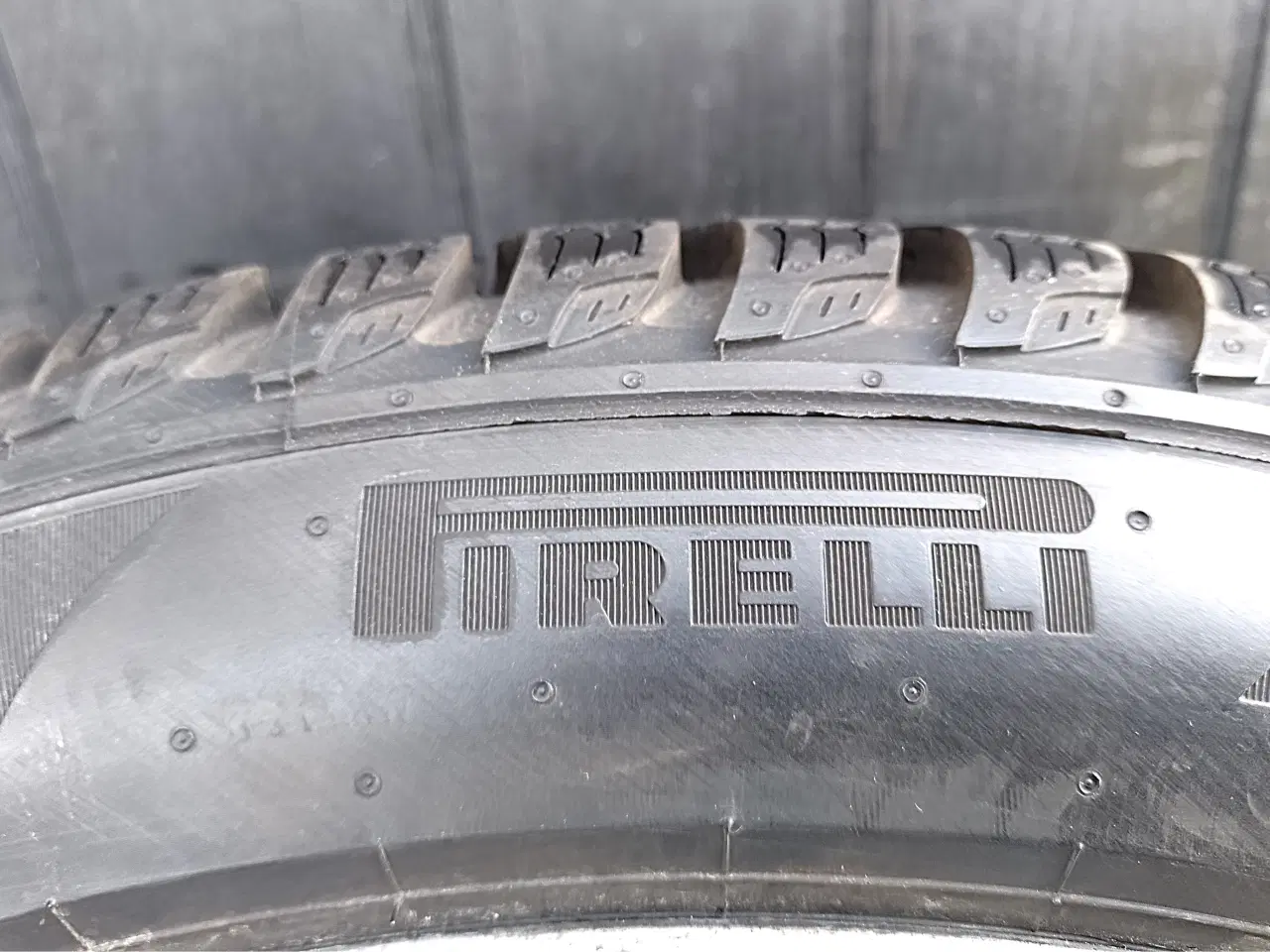 Billede 9 - R17 Audi Alu-fælge på vinterdæk