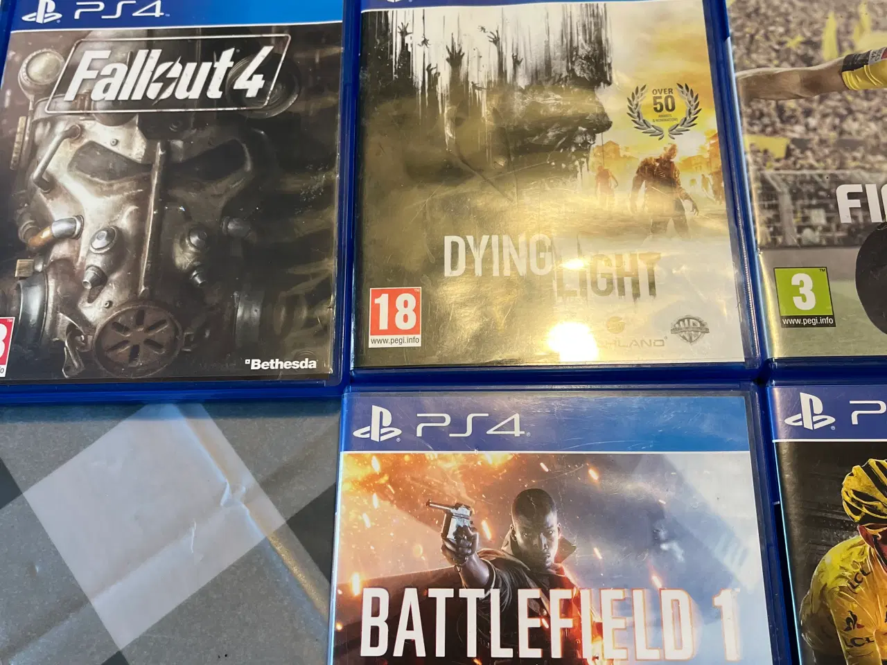 Billede 4 - Playsatation 4 2 stk med spil 