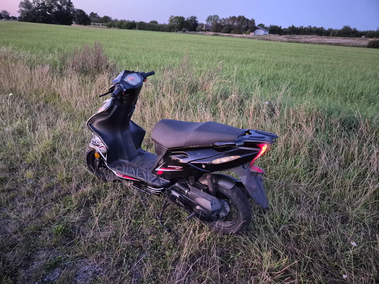 Billede 2 - Vga Firefox 30 scooter alt virker