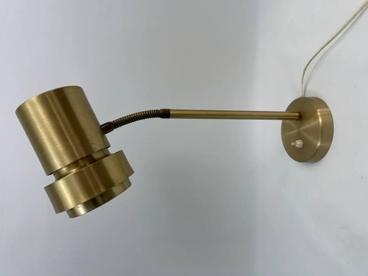 Billede 1 - Skrivebordslampe / bordlampe i messing (retro)