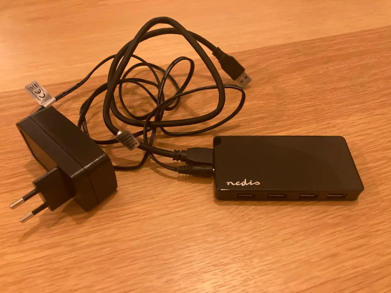 Billede 1 - Nedis USB hub med 4x USB 3.0 porte