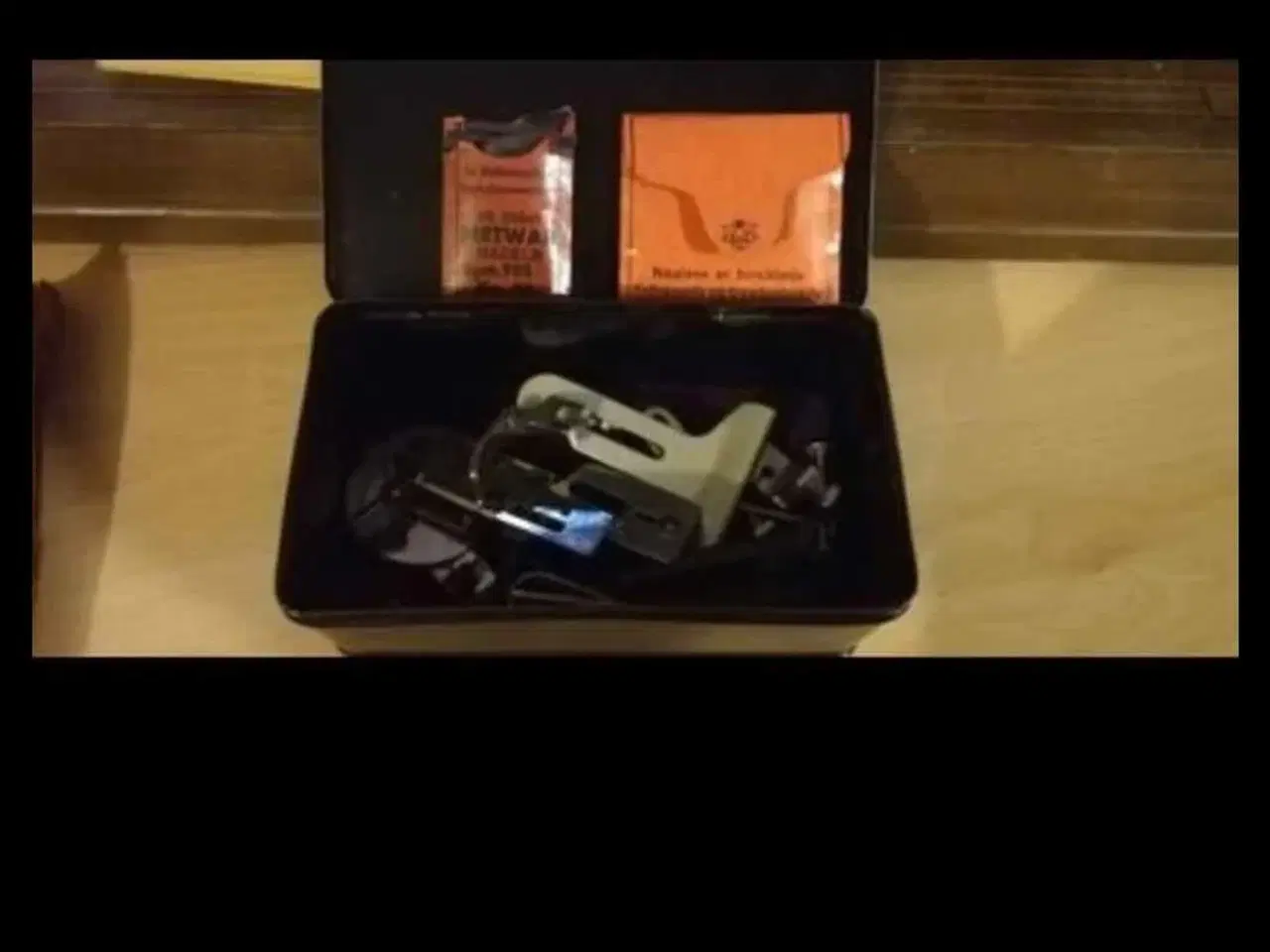 Billede 5 - Antik symaskine mindst 75 år gammel 