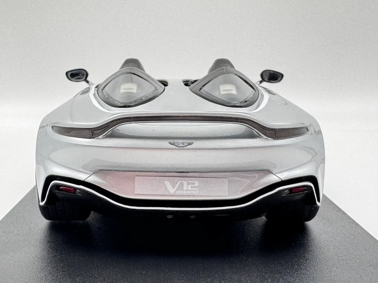 Billede 7 - 2020 Aston Martin V12 Speedster - 1:18