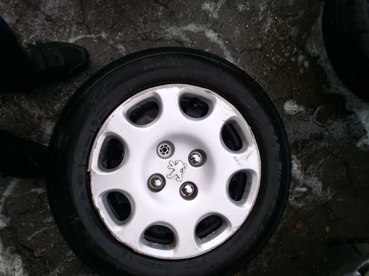 Billede 2 - 4 dæk+fælge+2nyskiver+klodser for/bag peugeot206