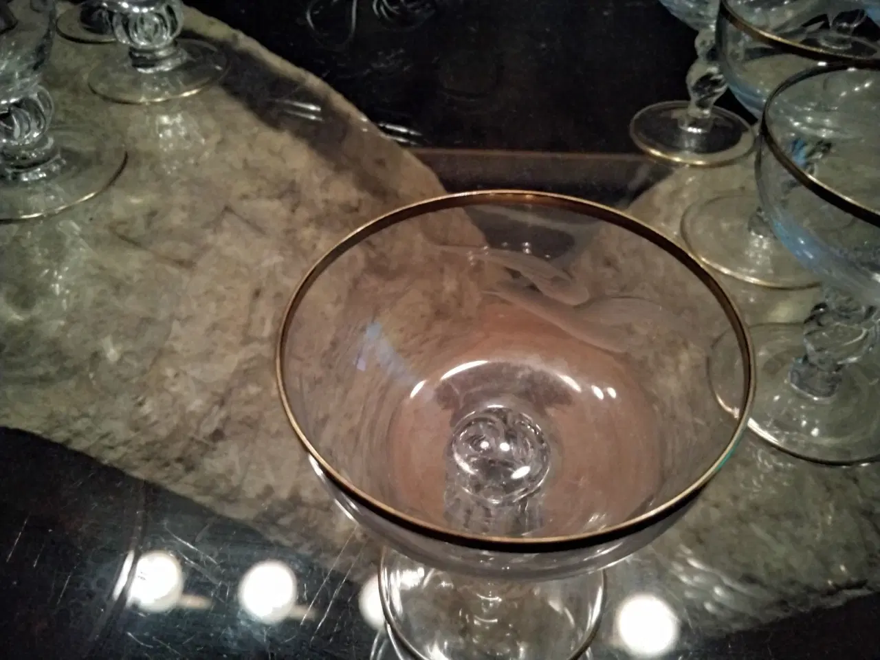 Billede 4 - Gissenfelt måge likørglas 14 stk