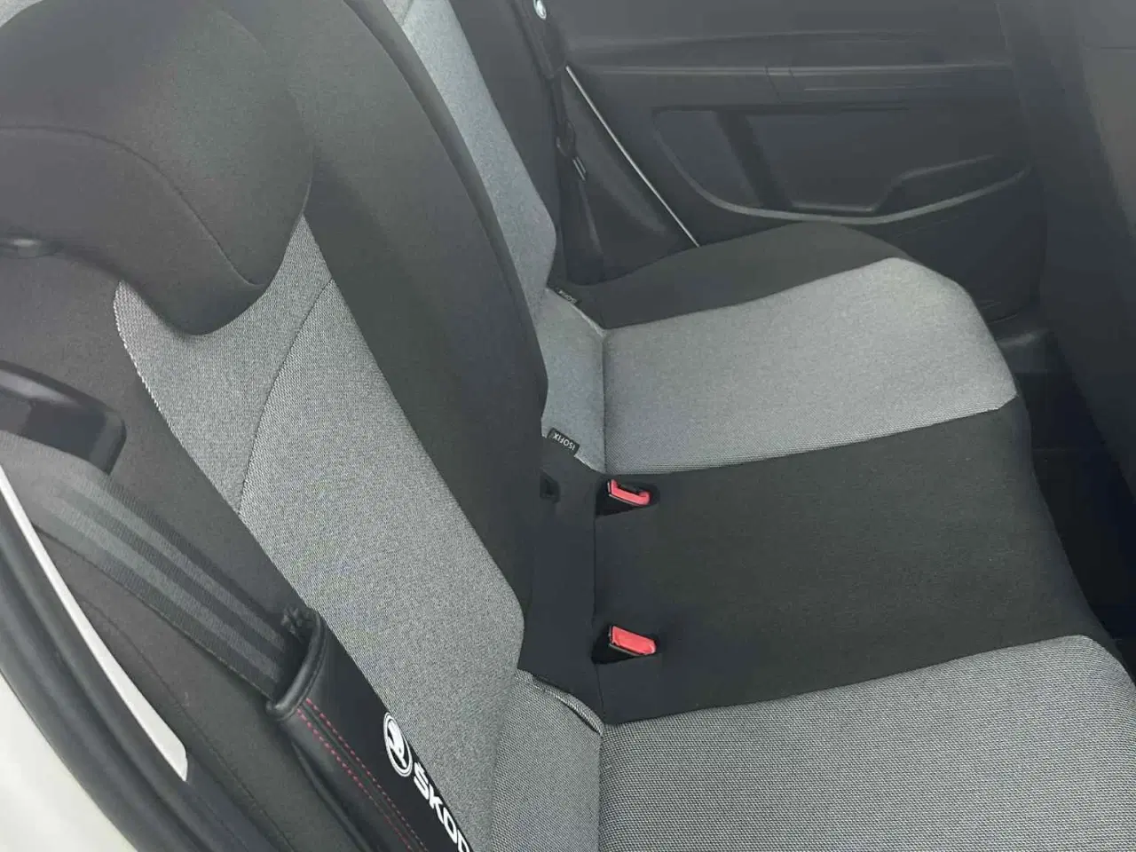 Billede 9 - 1.0 MPI 75 HK 5-dørs Hatchback AUT ( 2014 ) 