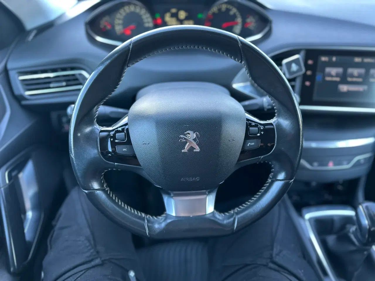 Billede 19 - Peugeot 308 1.6 HDi 92 Active 5d – 2014 155000km