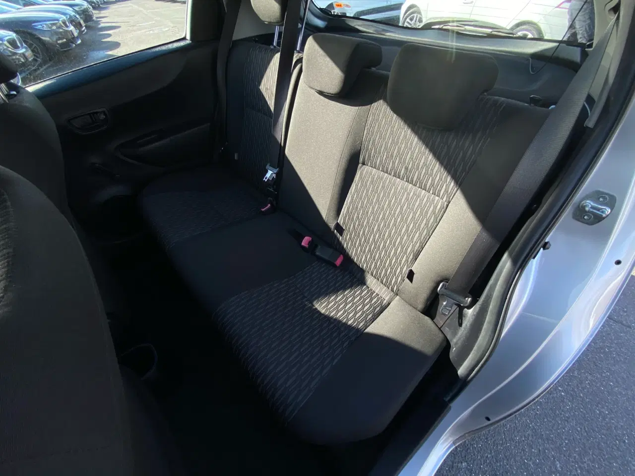 Billede 8 - Toyota Yaris 1,0 VVT-I T1 69HK 5d