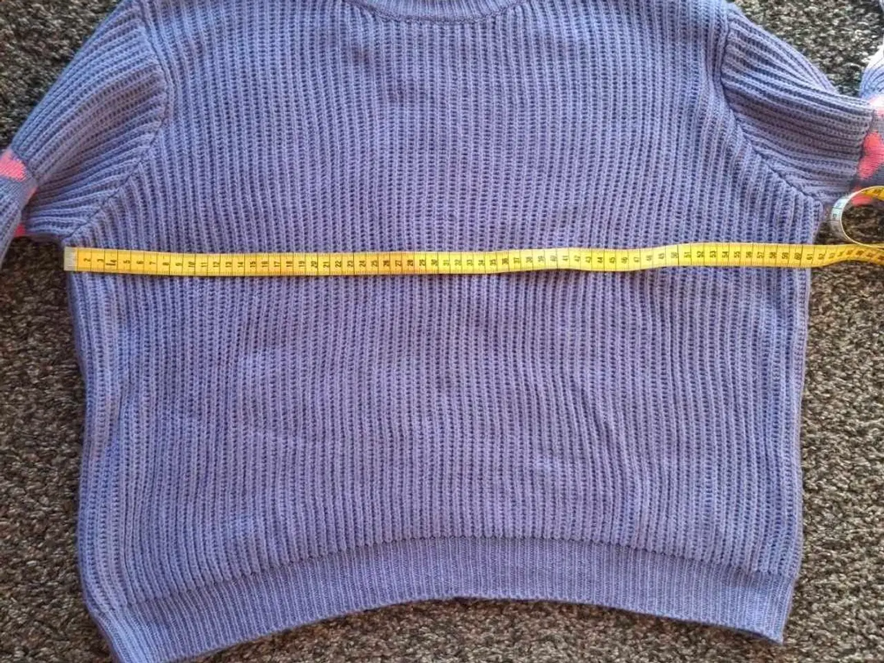 Billede 6 - Lilla sweater med lyserøde hjerter str.L