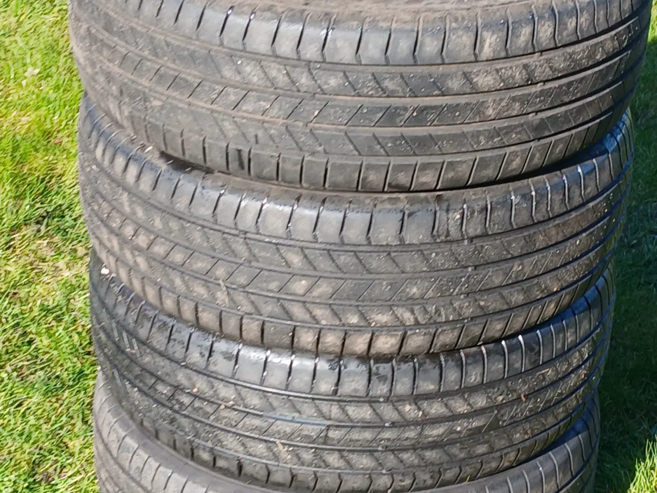Billede 1 - Sommerdæk kun kørt 2000 km