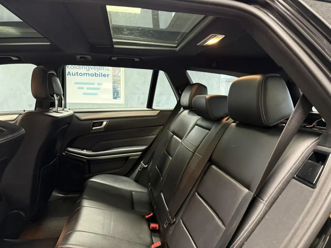 Billede 18 - Mercedes-Benz E350 d T 3,0 Bluetec 9G-Tronic 252HK Stc 9g Aut.