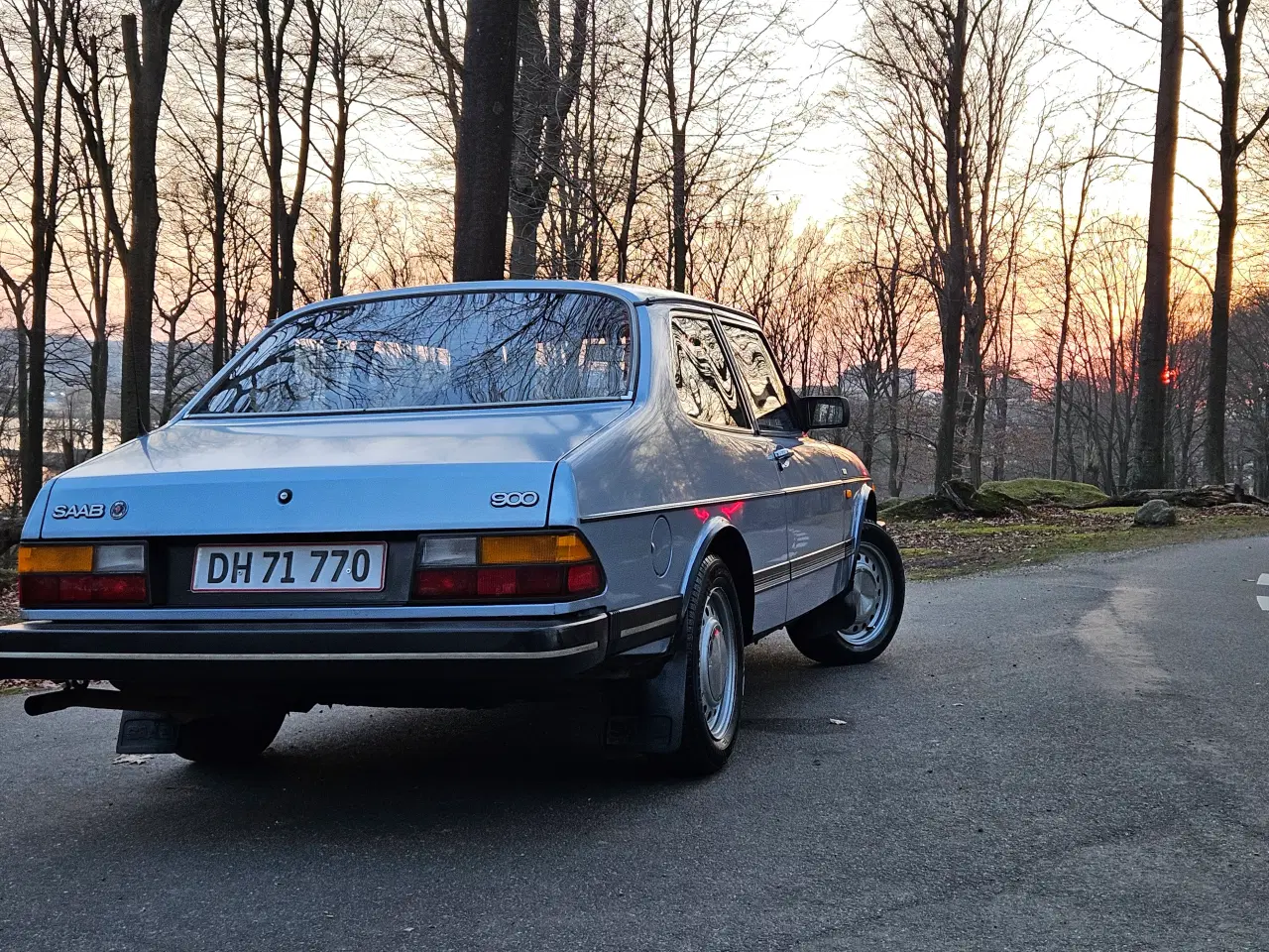 Billede 2 - ​Velholdt SAAB 900 2.0 (1987) – Veteranbil 