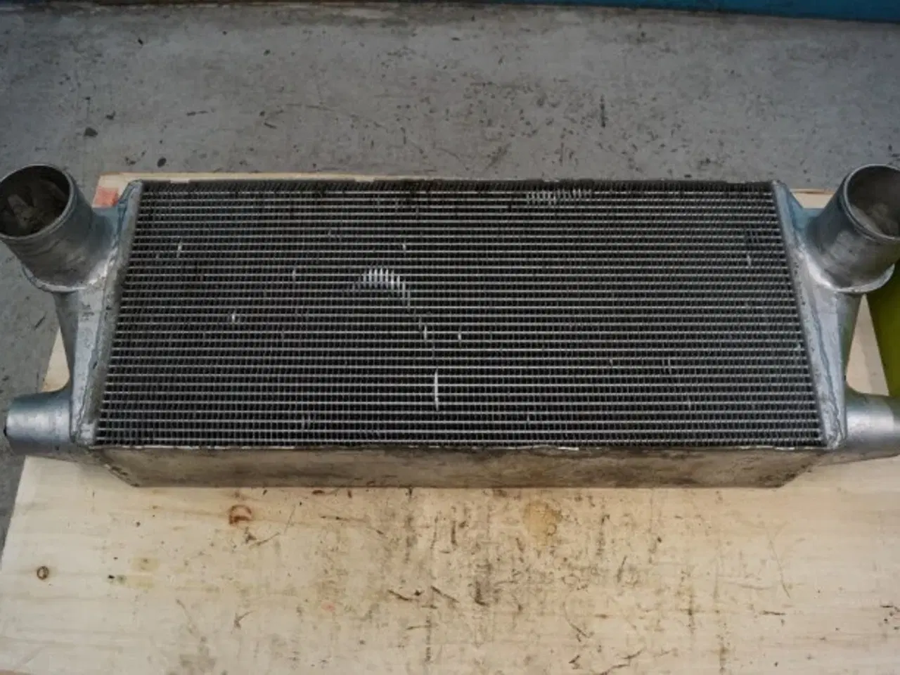 Billede 2 - Claas Lexion 420 Intercooler 0668407.0 Motor OM366