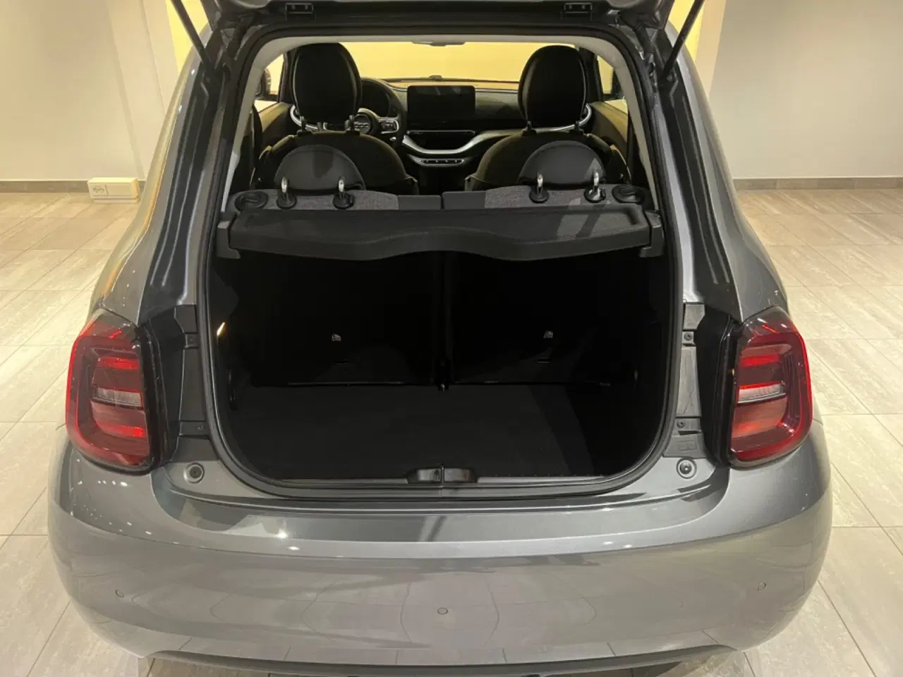 Billede 5 - Fiat 500e 42 Icon Sky