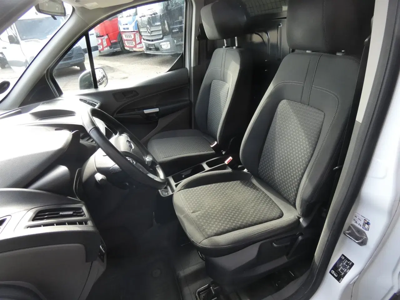 Billede 9 - Ford Transit Connect Lang 1,5 EcoBlue Trend 120HK Van 8g Aut.