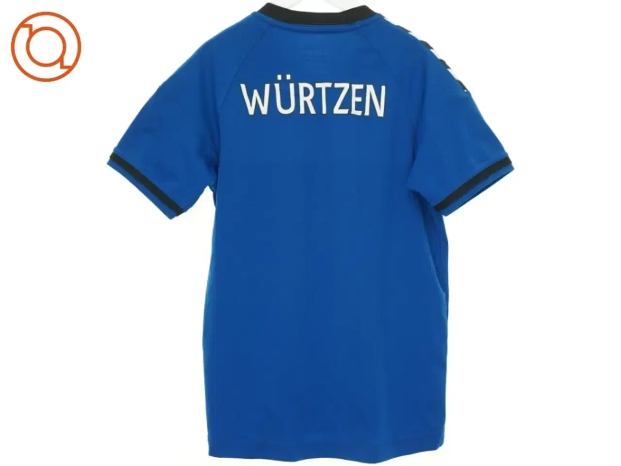 Billede 2 - Fodboldtrøje / T-Shirt fra Hummel (str. 152 cm)