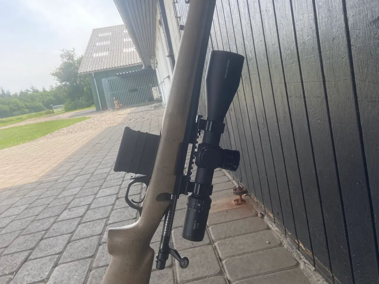 Billede 1 - Remington 700 Varmint 223 links 