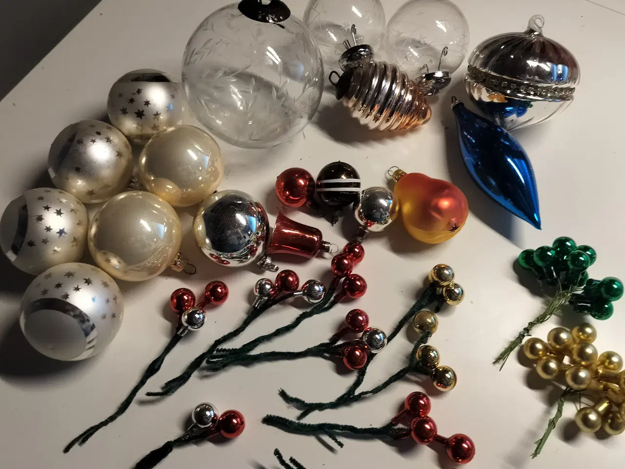 Billede 1 - julepynt gammelt 44 stk Blandet gamle glas julekug