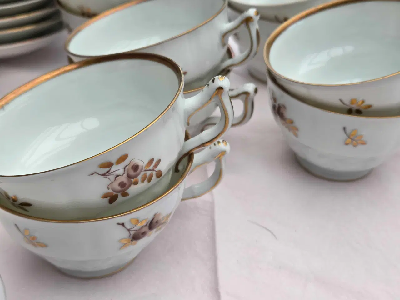 Billede 10 - Københavns porcelæns malere kaffestel Brun Rose.