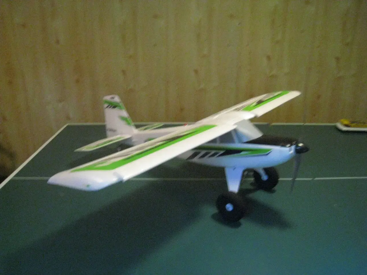 Billede 2 - 2 stk. fjernstyrede modelfly