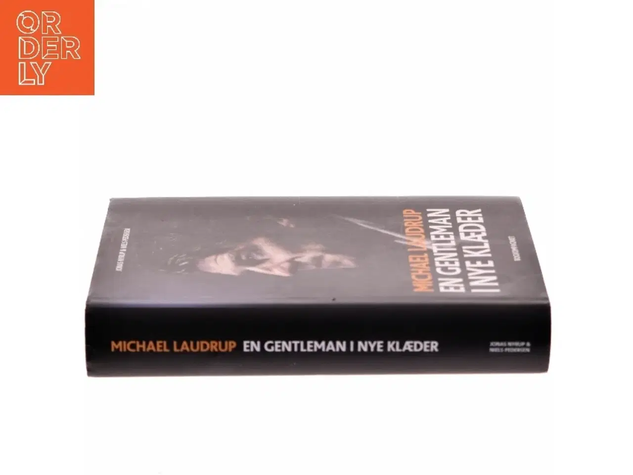Billede 2 - Michael Laudrup - en gentleman i nye klæder af Jonas Nyrup (Bog)