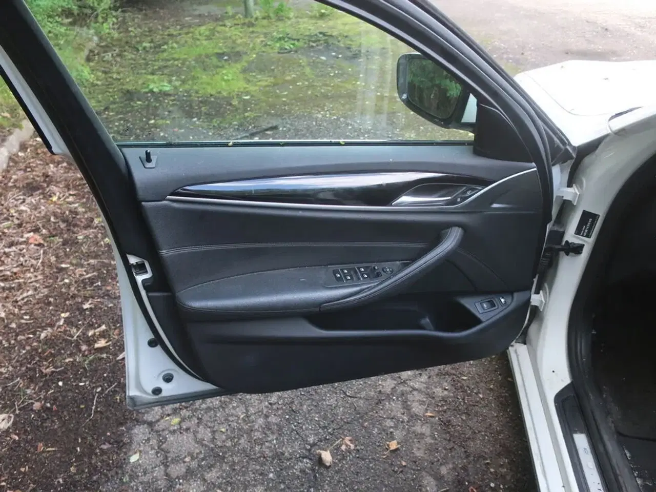 Billede 8 - Personbil BMW 530E IPERFOMANCE 2.0 (moms fri)