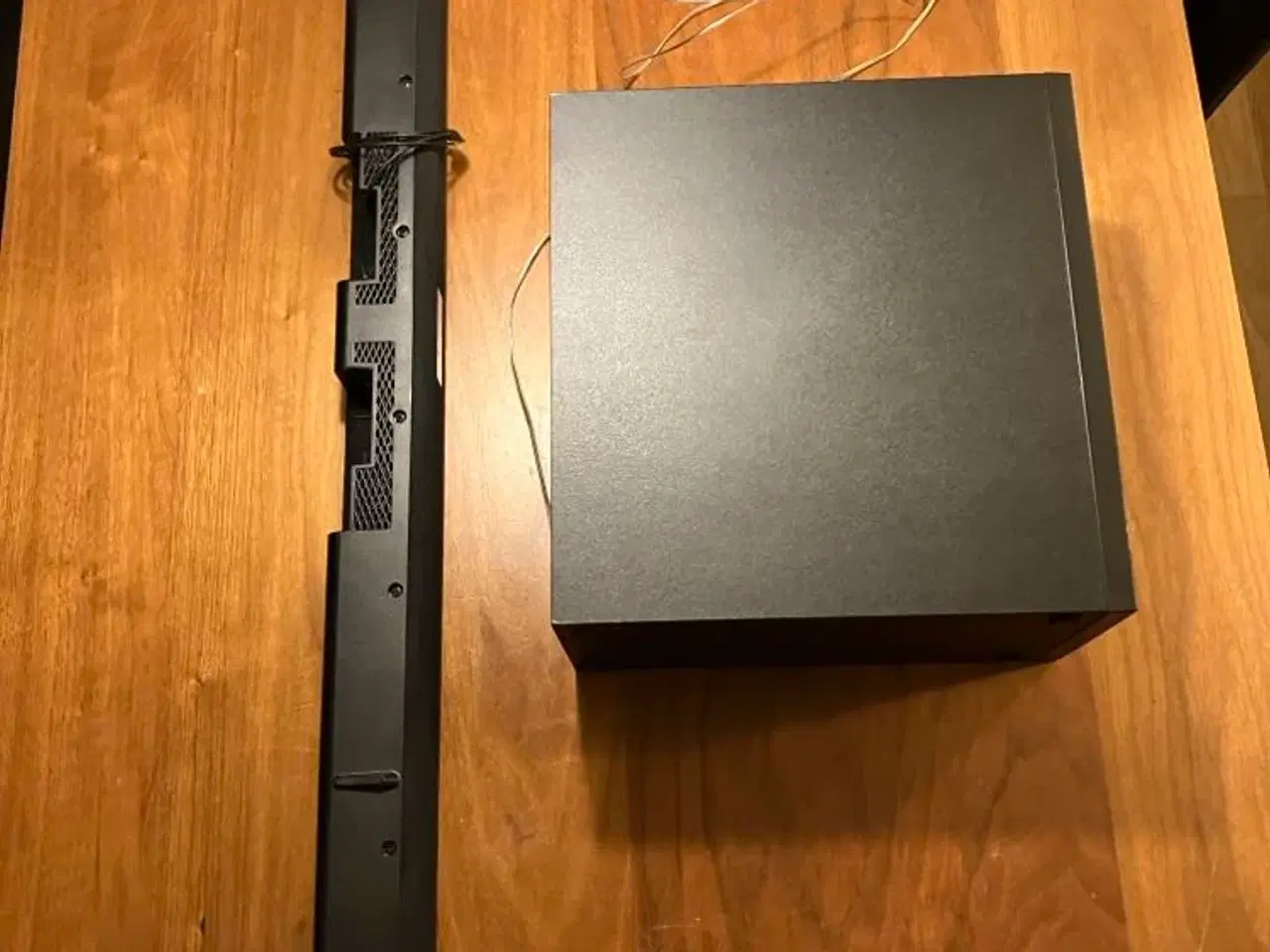 Billede 1 - Samsung Sound Bar with Bass HW-F350