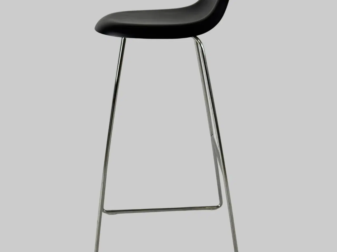 Billede 4 - GUBI 3D Bar Stool Barstol – Sort/Krom Stel SH 75 cm