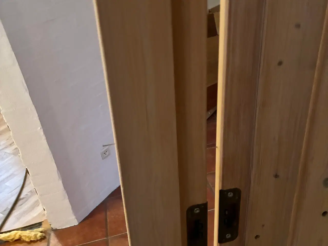 Billede 4 - Flotte 7 stk indvendige døre inkl. karm 