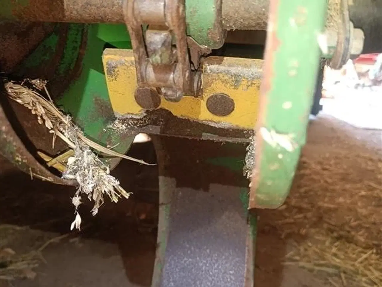 Billede 14 - John Deere 1042 med 10 fod