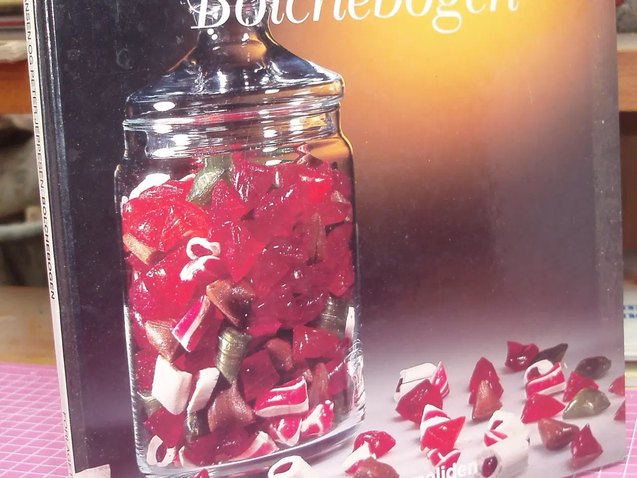 Billede 1 - Bolchebogen af Mogens Hansen og Peter Jeppesen