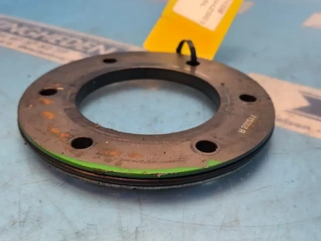 Billede 10 - John Deere 6125HZ001 Knastaksel Trykring R119158