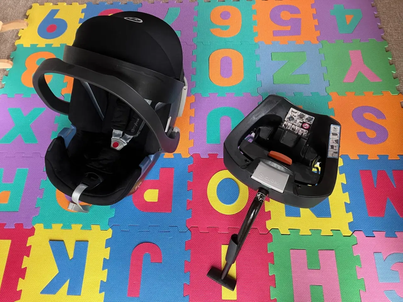 Billede 1 - Autostol Cybex Aton 5 inkl Base