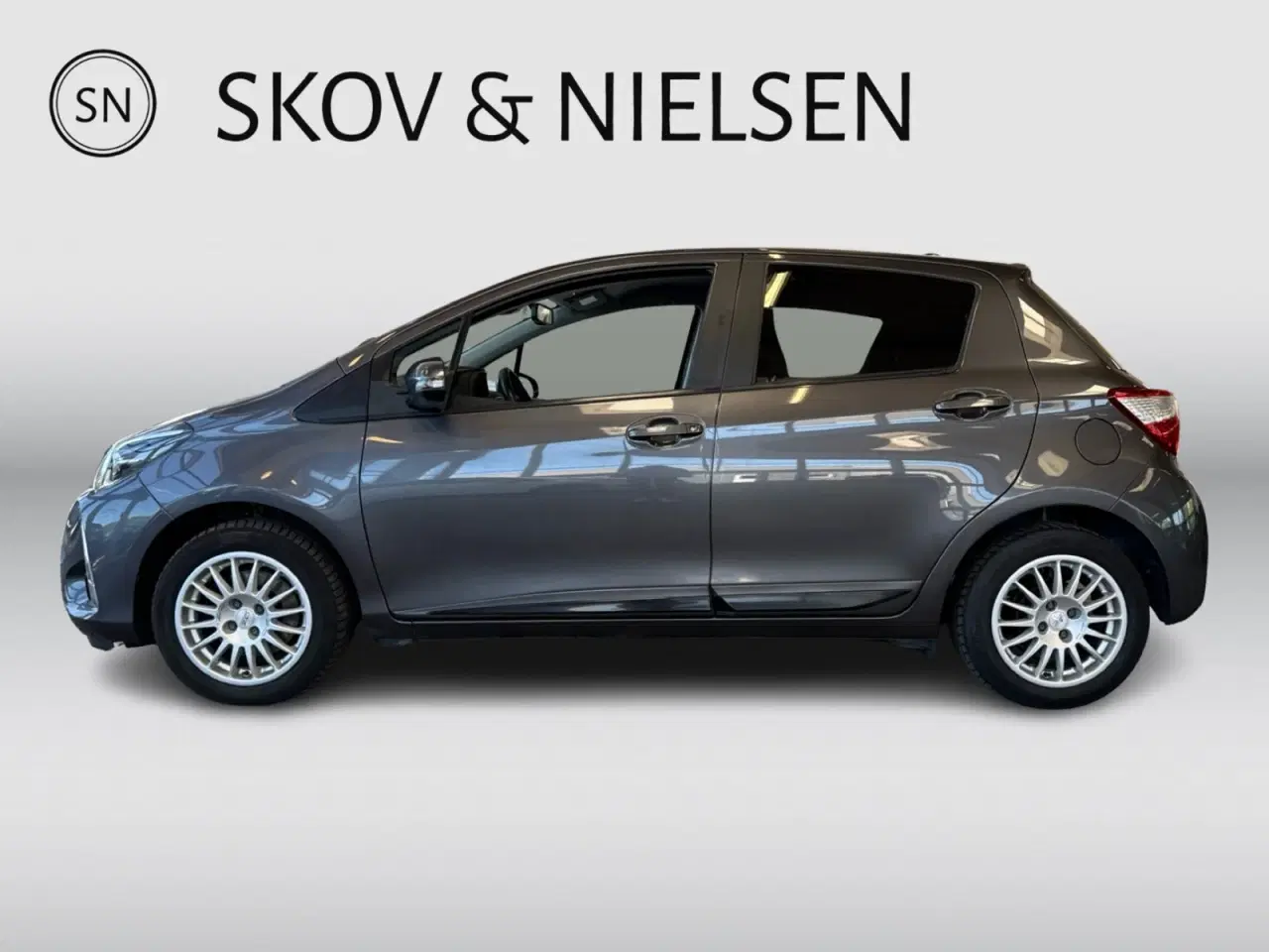 Billede 2 - Toyota Yaris 1,5 VVT-iE T3 Limited Smart