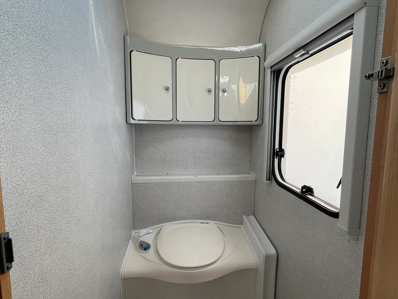 Billede 17 - Campingvogn Travel King - kun 1064 kg egenvægt
