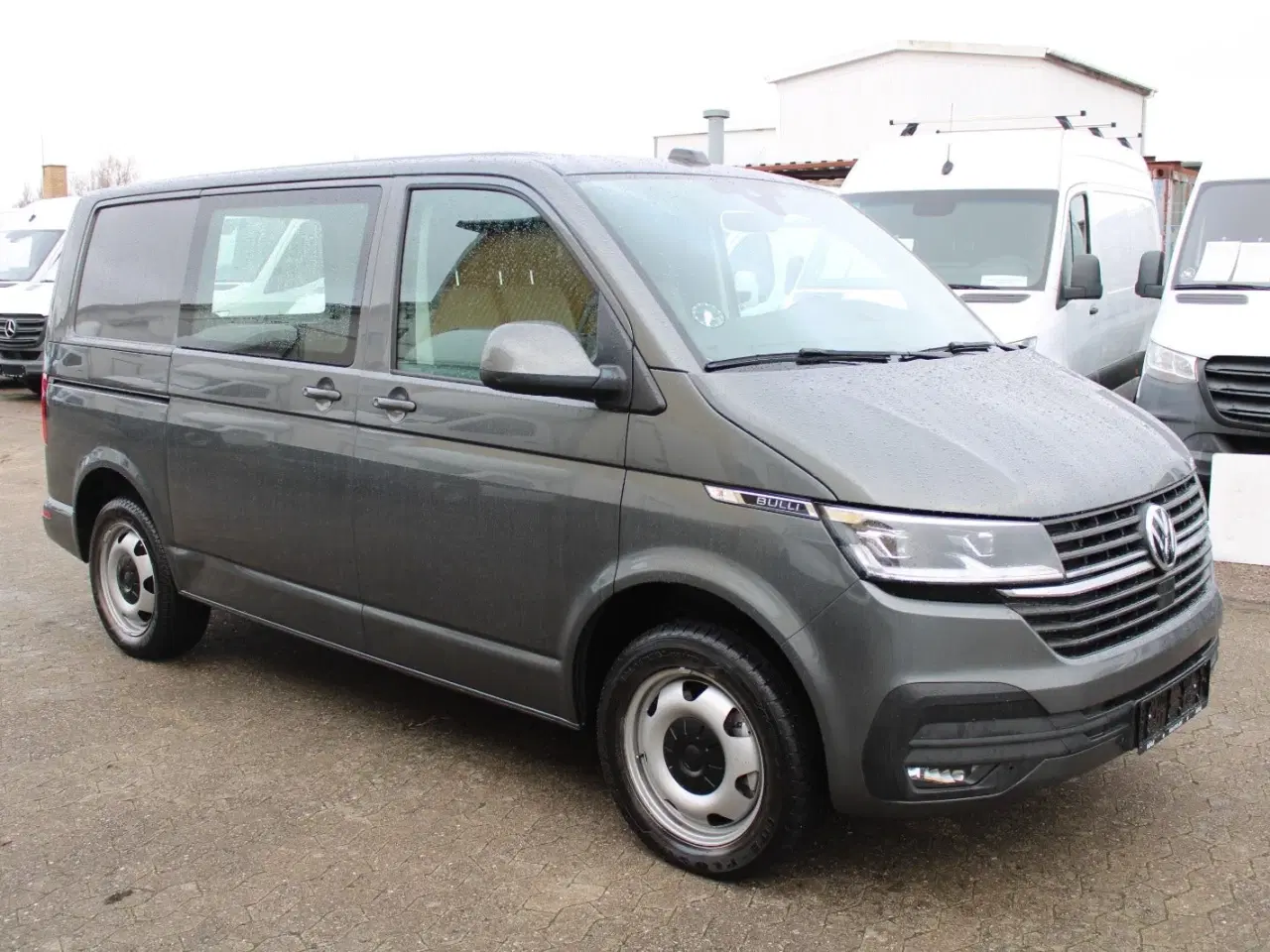 Billede 2 - VW Transporter 2,0 TDi 199 Kassevogn DSG 4Motion kort