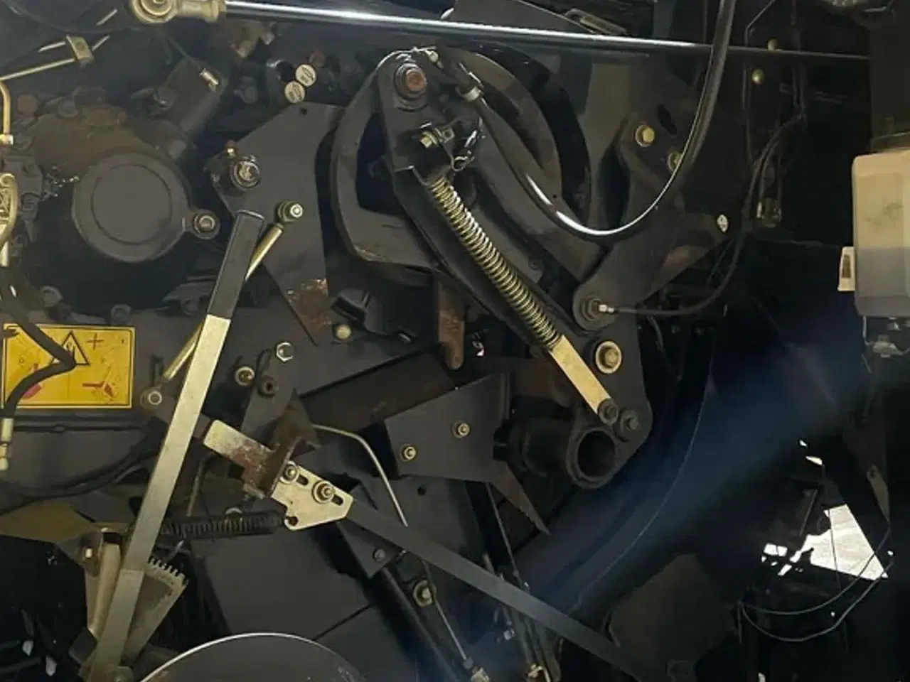 Billede 4 - New Holland BB9060 Presser