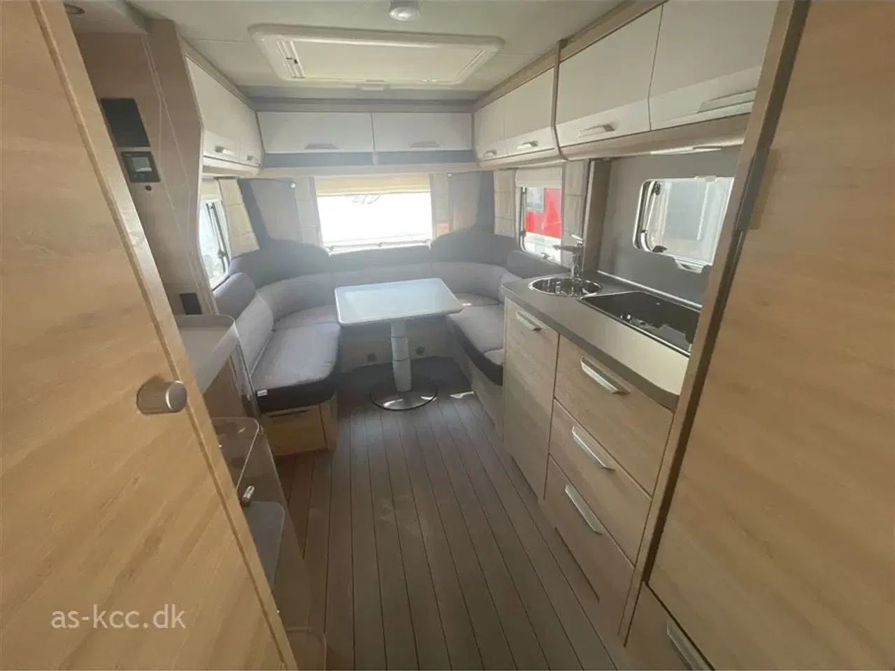 Billede 10 - 2025 - Knaus Südwind 500 FU "60 Years Celebration"   Knaus Südwind 500  FU &amp;amp;amp;amp;quot;60 Years Celebration&amp;amp;amp;amp;quot;  Dobbeltseng